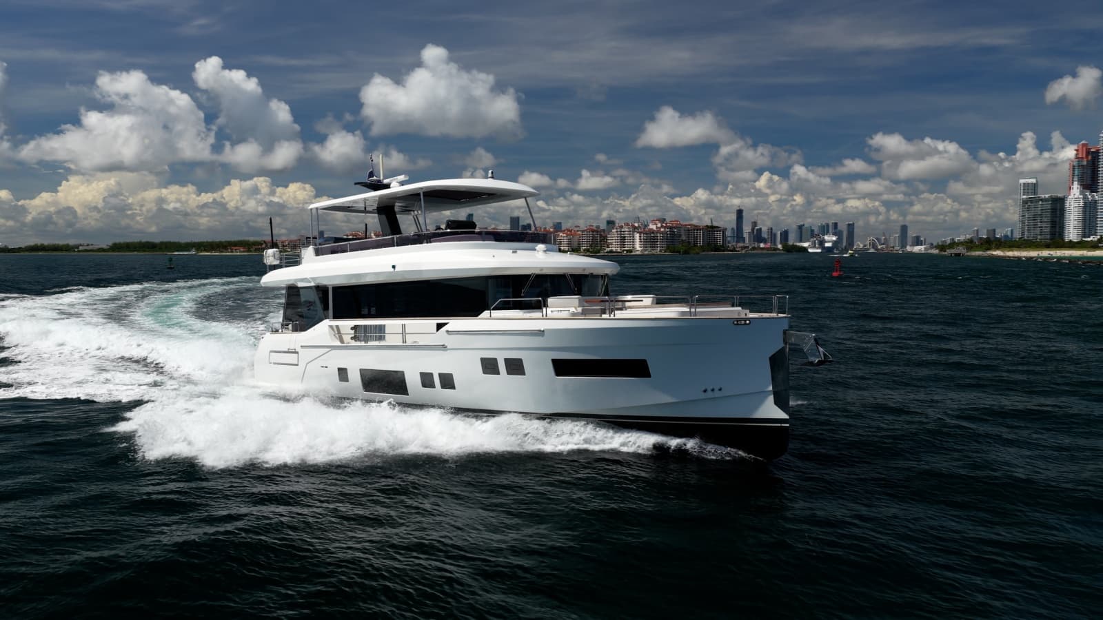 2023 Sirena 68 - Photo 8