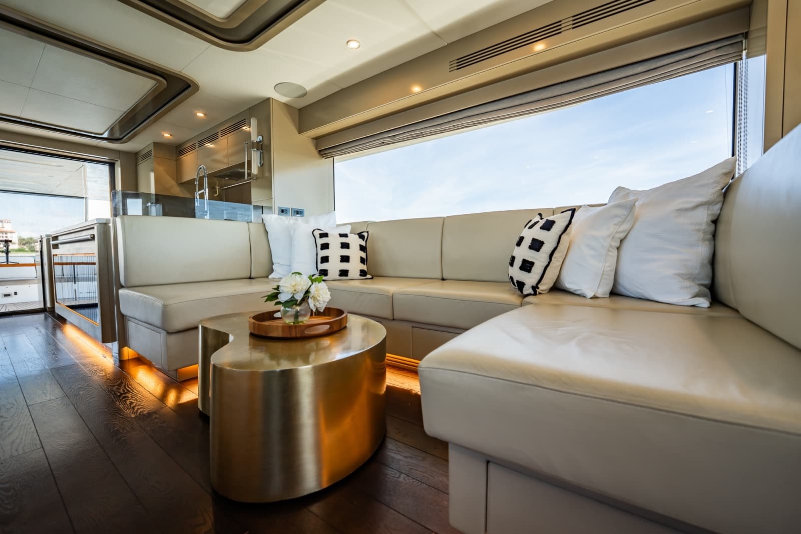 2023 Sirena 68 - Photo 46