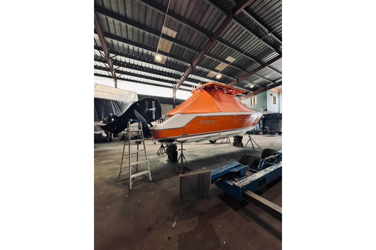 2014 Donzi 35 ZFX Cuddy - Photo 12