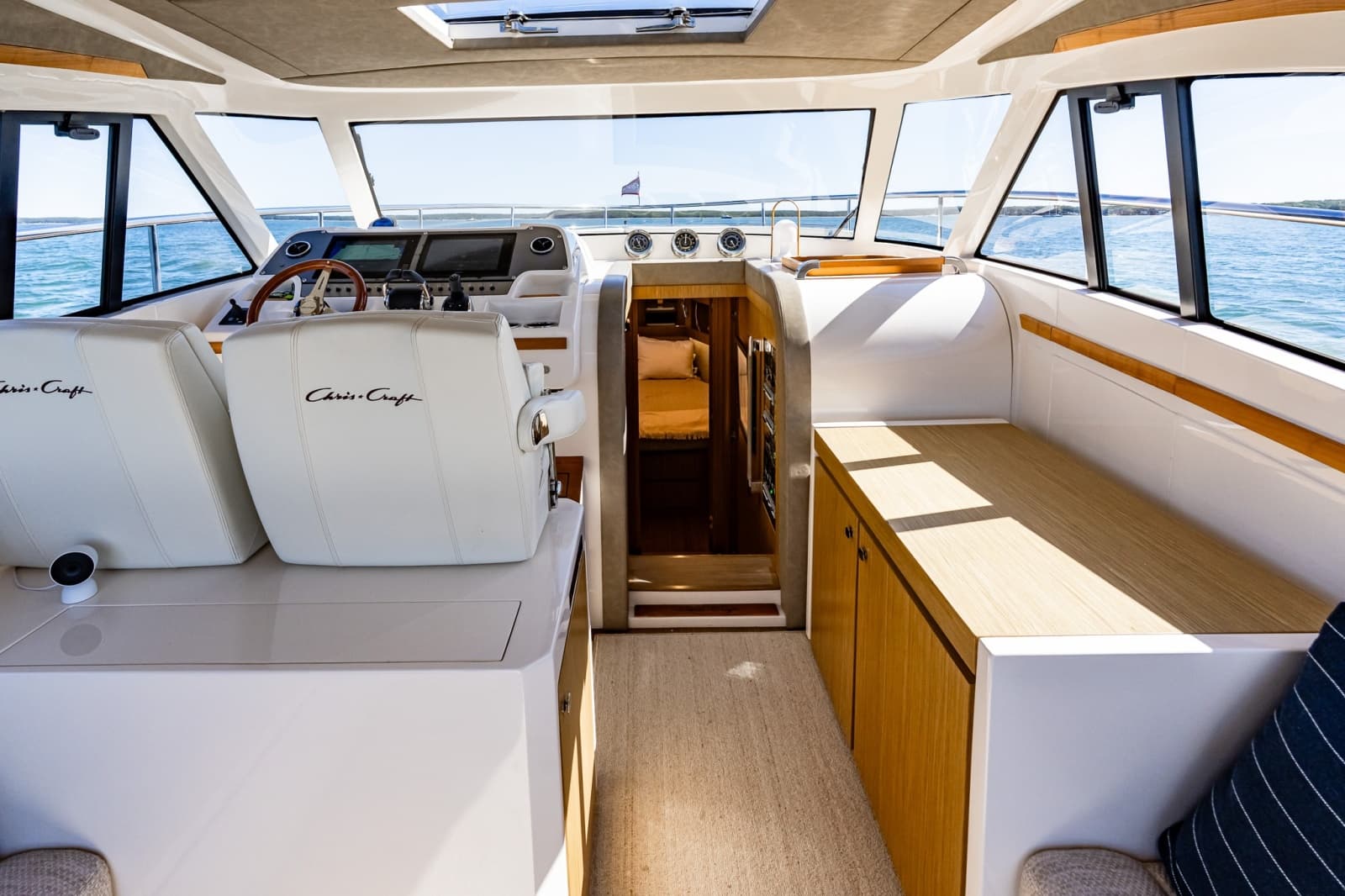 2018 Chris-Craft 44 Commander - Photo 40