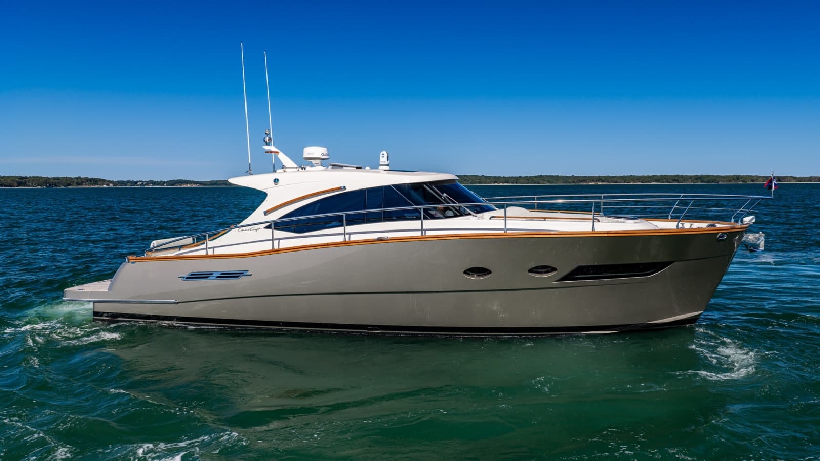 2018 Chris-Craft 44 Commander - Photo 5