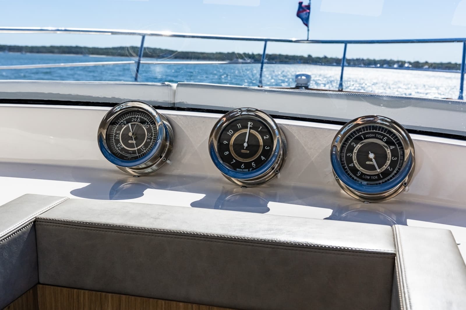 2018 Chris-Craft 44 Commander - Photo 35