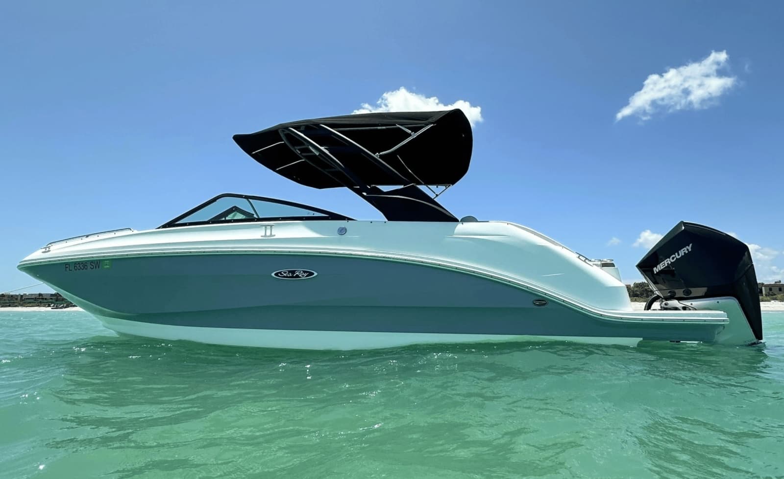 2021 Sea Ray 250SDX - Photo 2