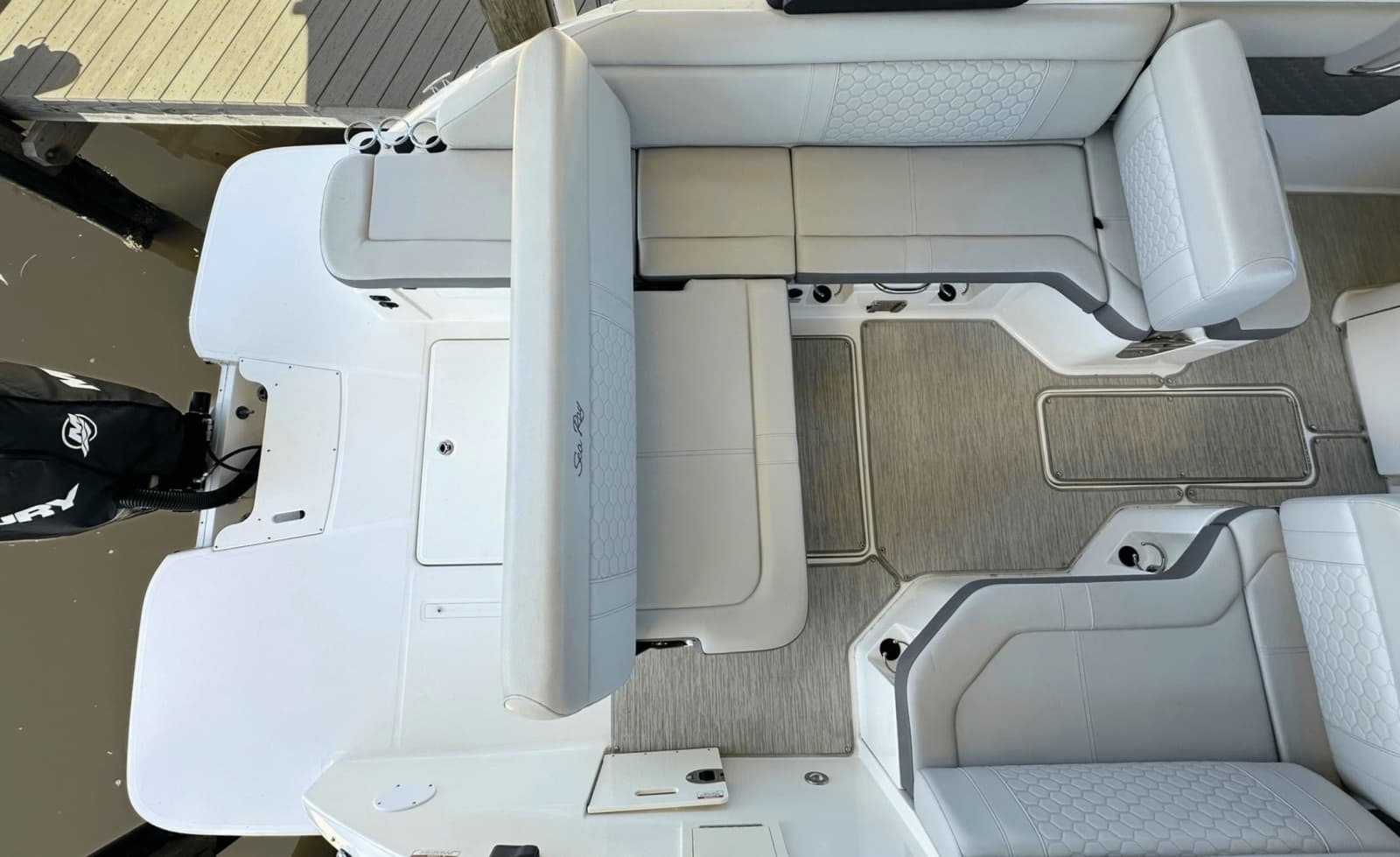 2021 Sea Ray 250SDX - Photo 16