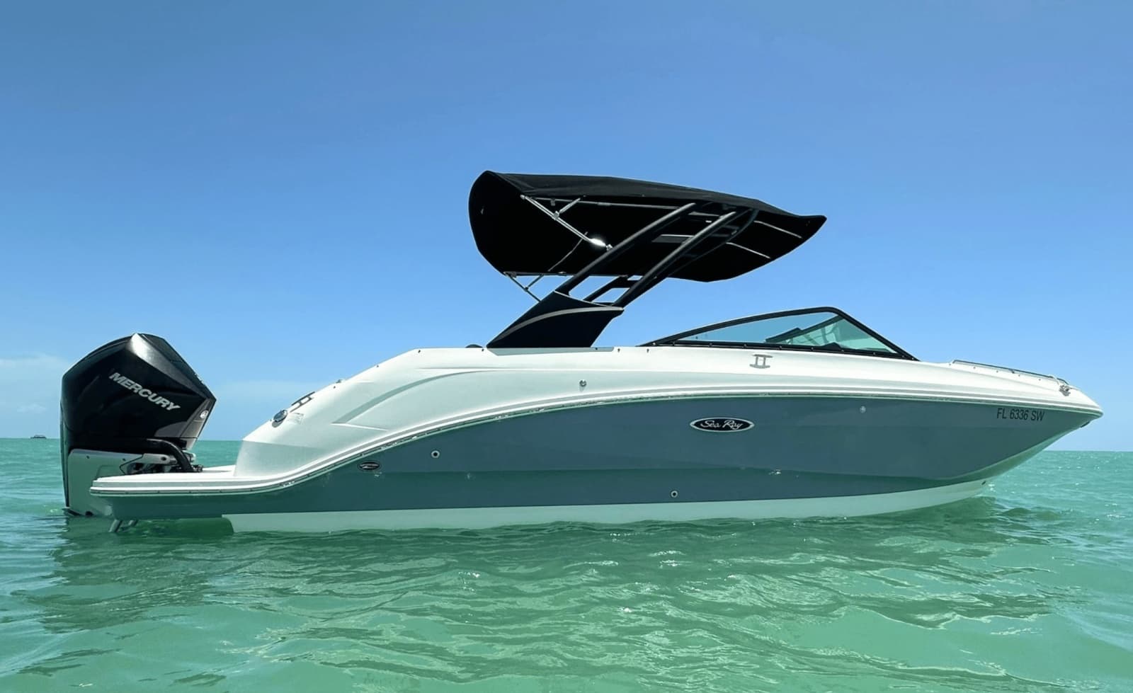 2021 Sea Ray 250SDX - Photo 3