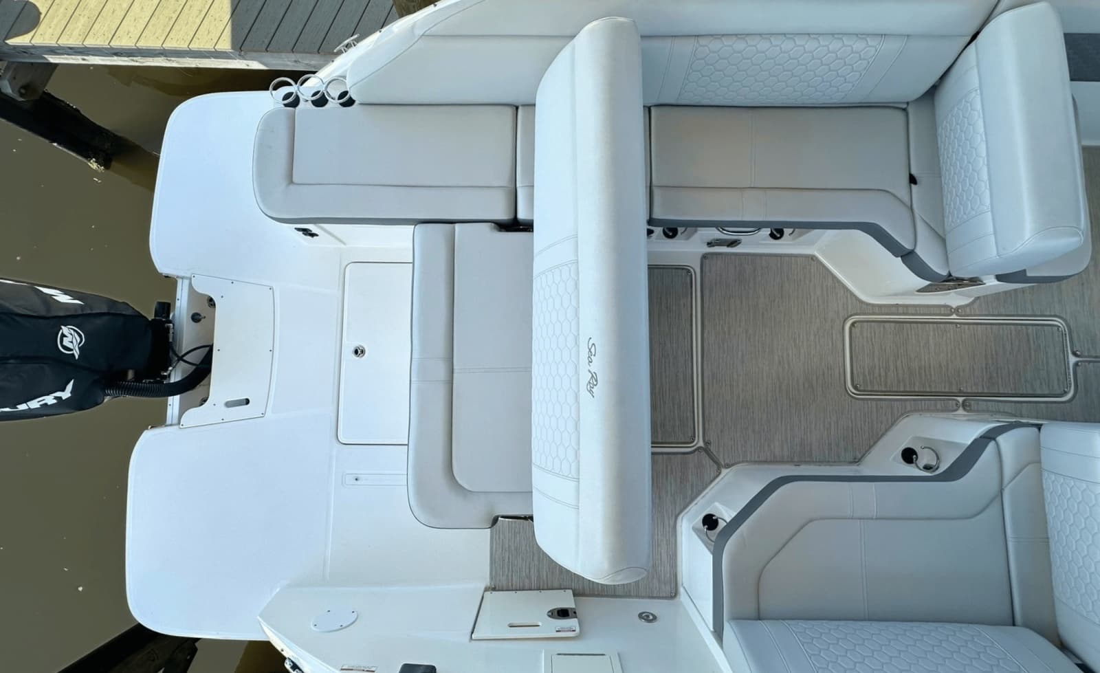 2021 Sea Ray 250SDX - Photo 17