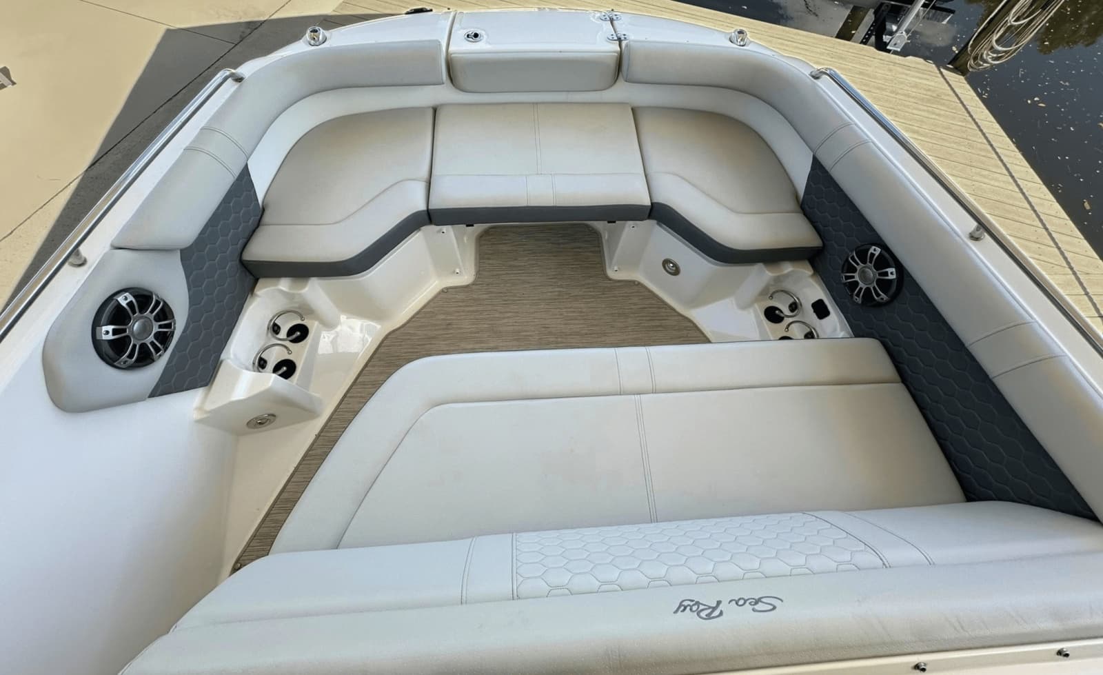2021 Sea Ray 250SDX - Photo 22