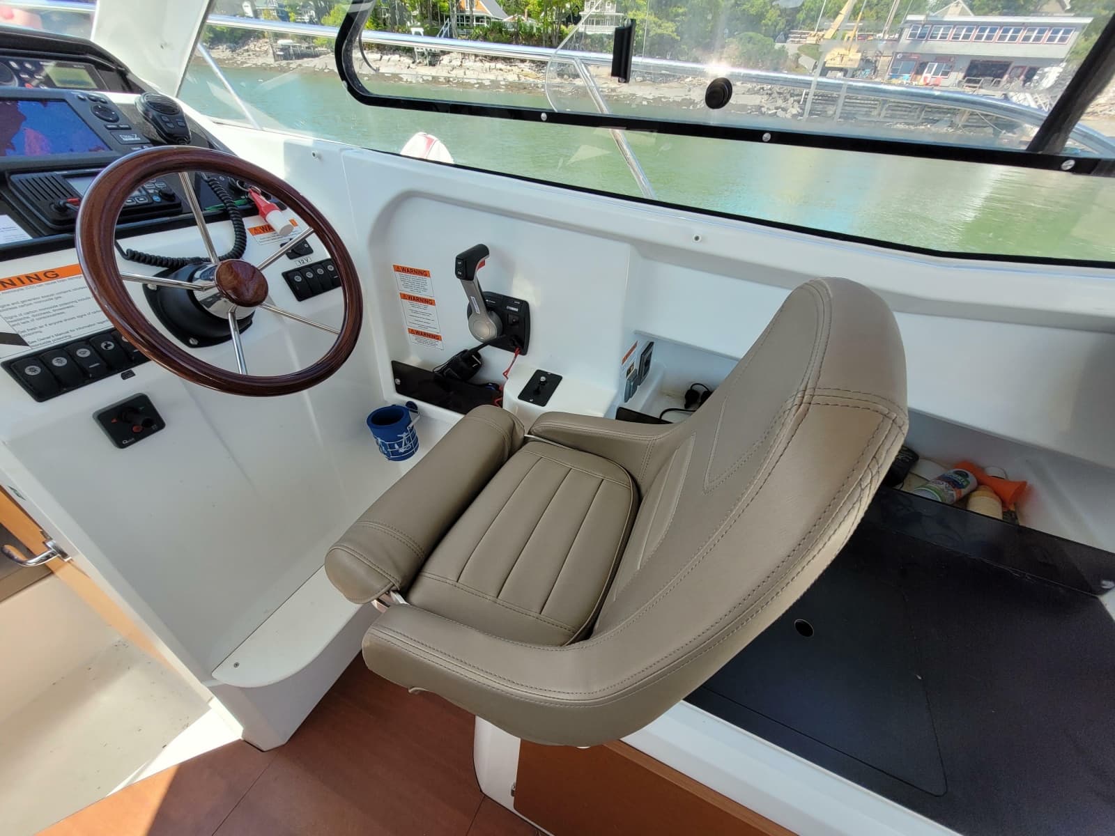 2016 Jeanneau Merry Fisher 755 - Photo 16