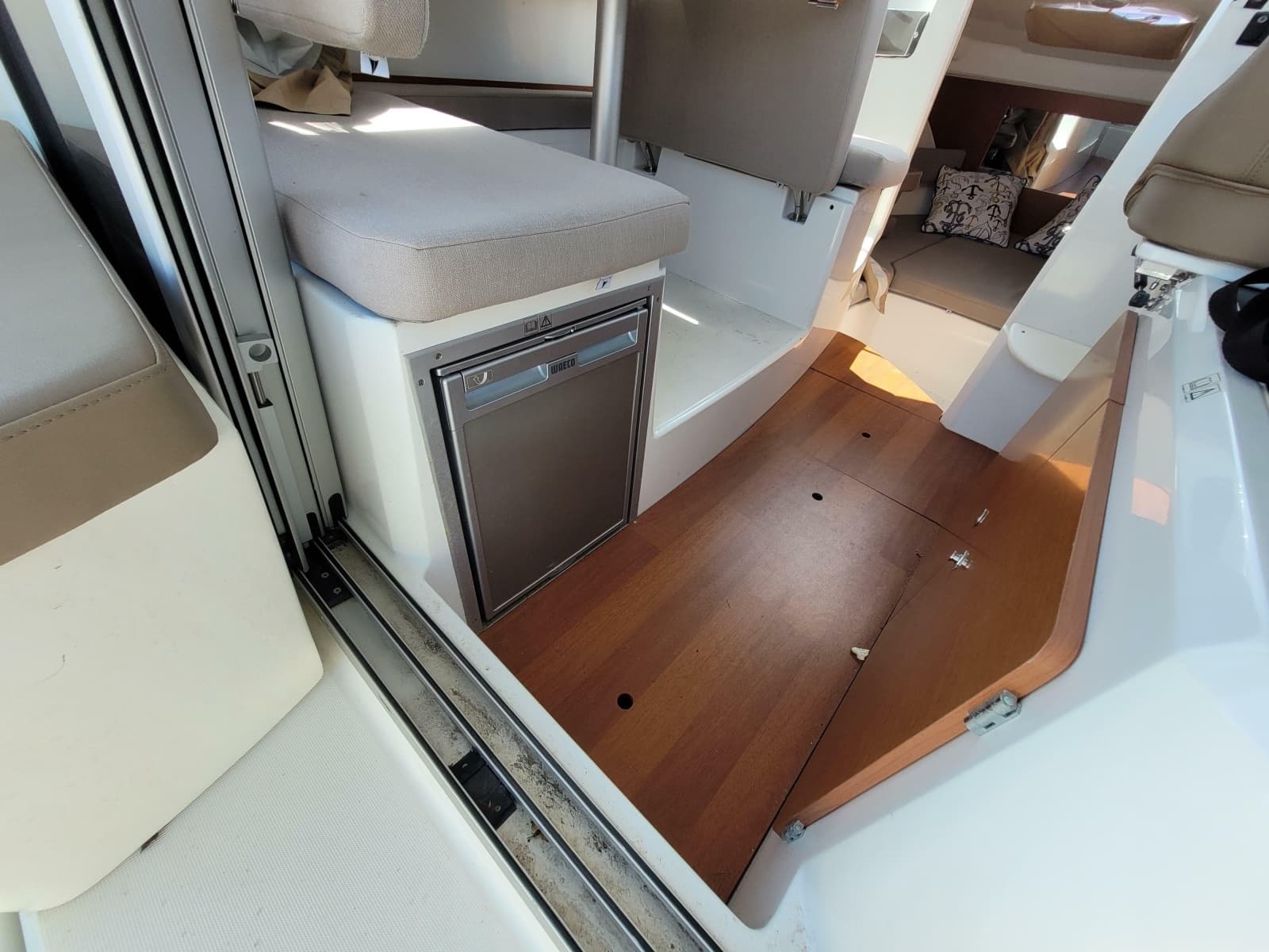 2016 Jeanneau Merry Fisher 755 - Photo 10