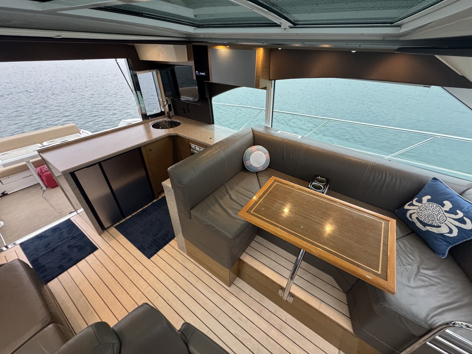 2013 Cruisers Yachts 45 Cantius - Photo 18