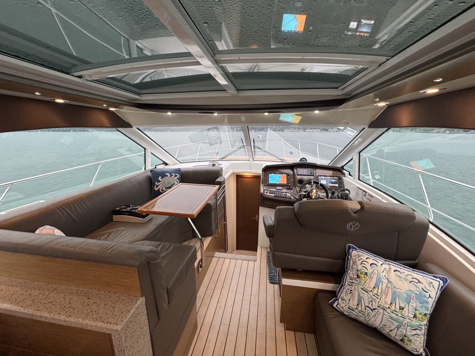 2013 Cruisers Yachts 45 Cantius - Photo 17
