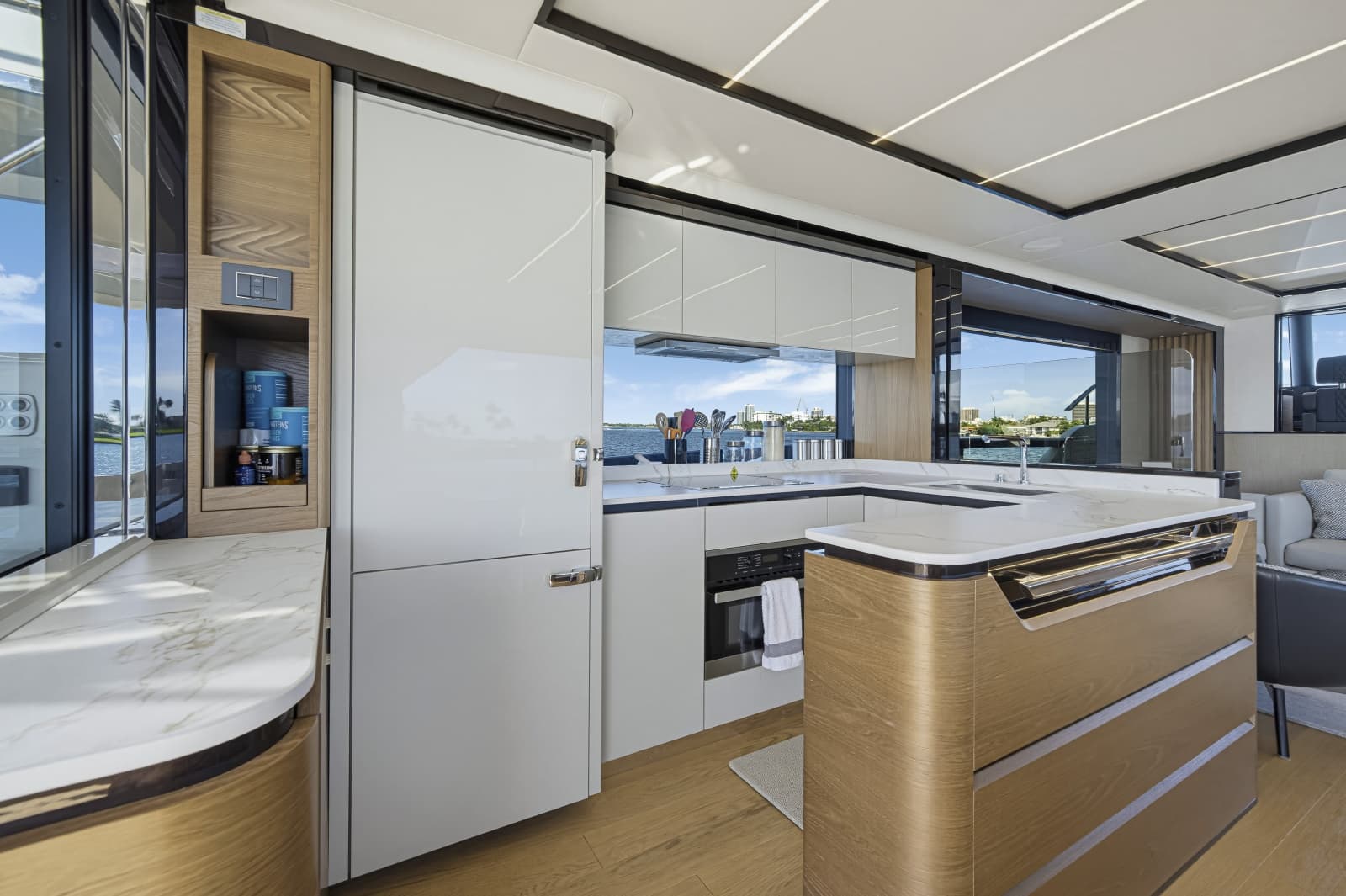 2022 Absolute Navetta 68 - Photo 23