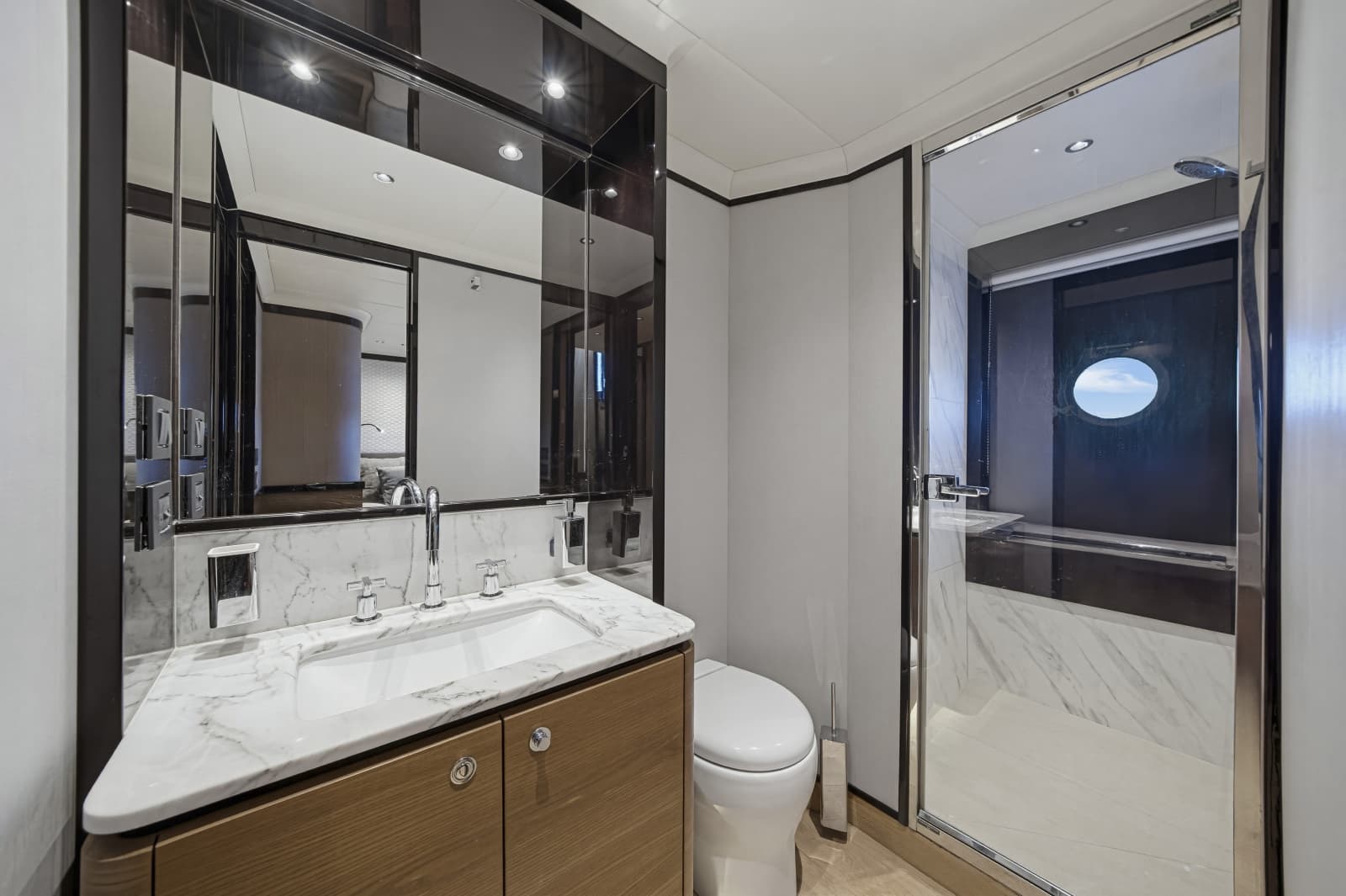 2022 Absolute Navetta 68 - Photo 37