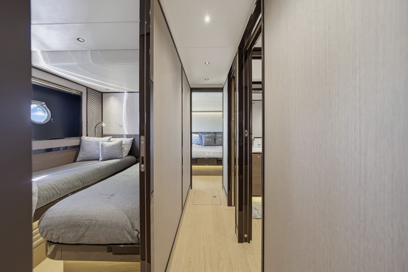 2022 Absolute Navetta 68 - Photo 33