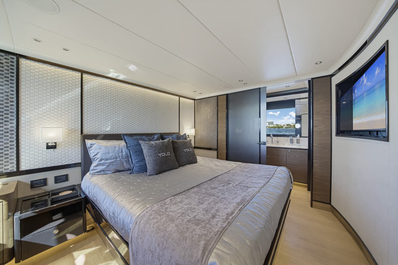 2022 Absolute Navetta 68 - Photo 39