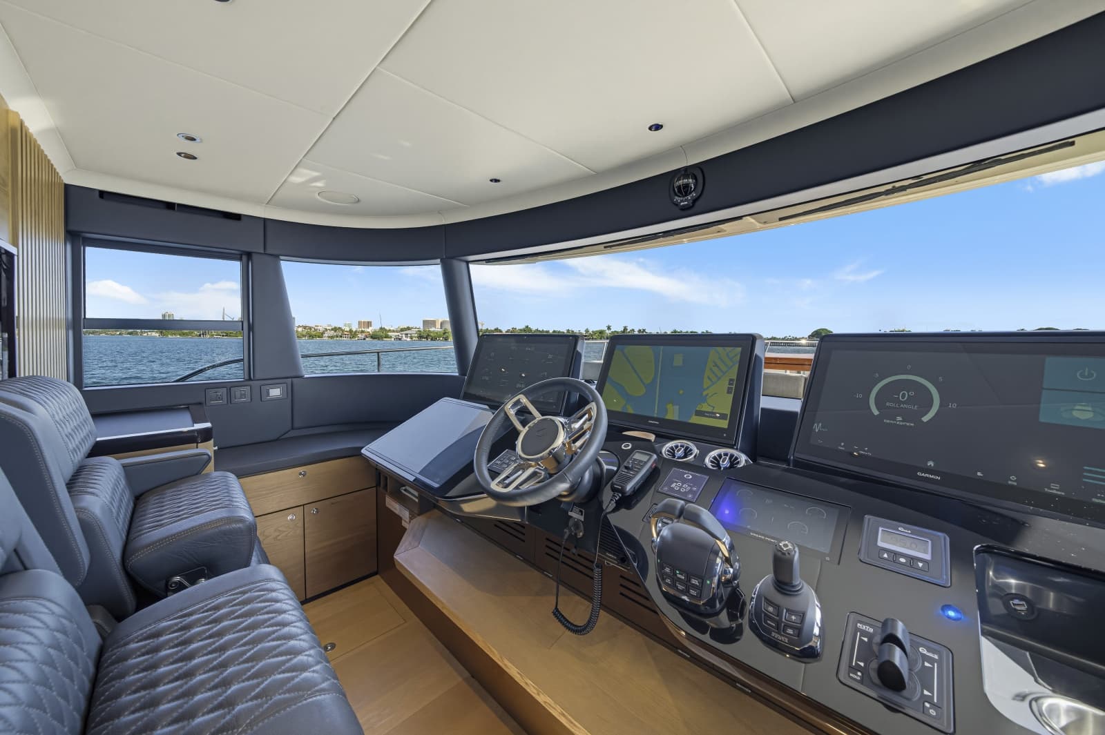 2022 Absolute Navetta 68 - Photo 27