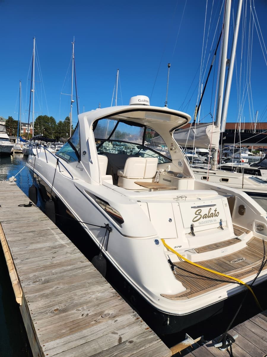 2011 Sea Ray  - Photo 2
