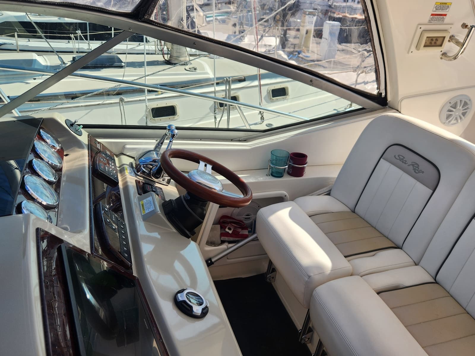 2011 Sea Ray  - Photo 32