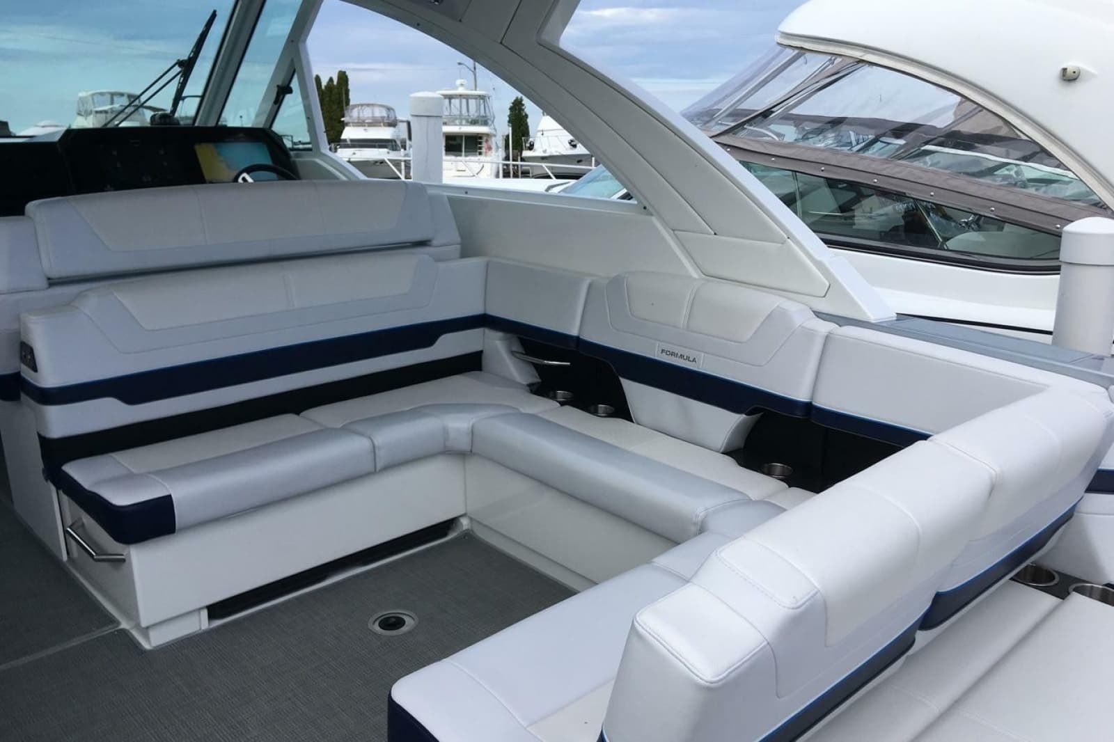 2022 Formula 380 Super Sport Crossover I/O - Photo 20