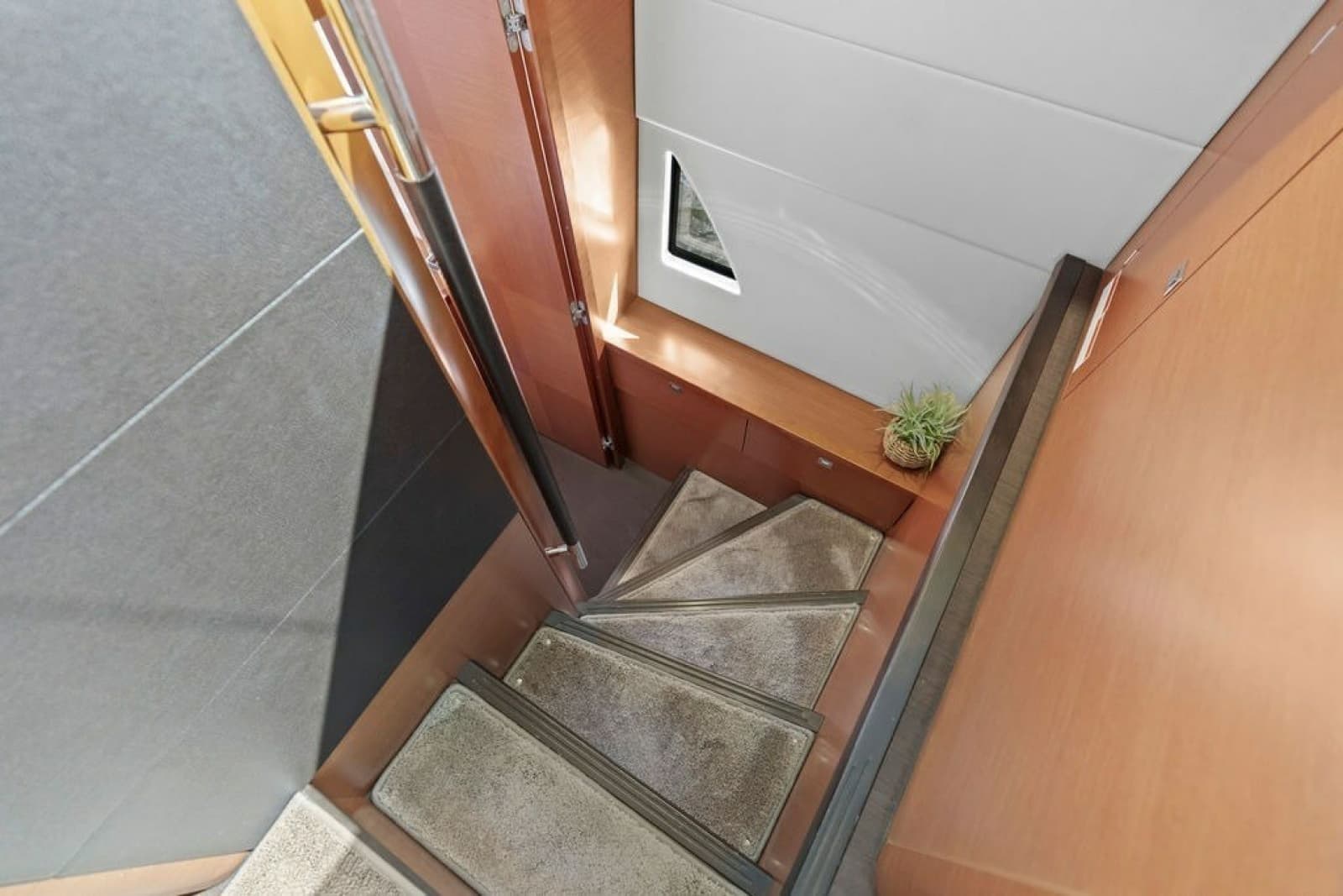 2015 Prestige 550 - Photo 54