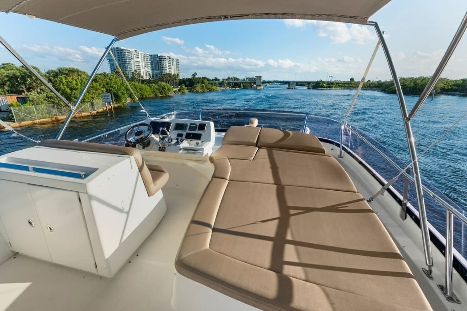 2015 Prestige 550 - Photo 36