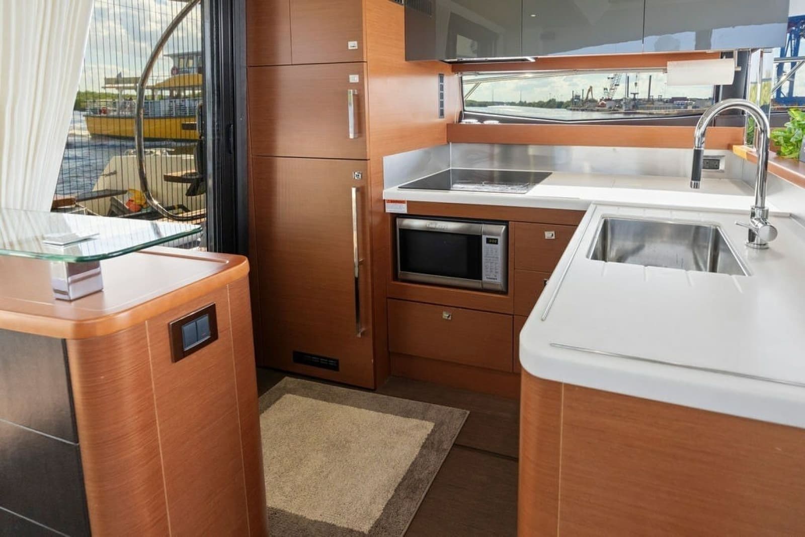 2015 Prestige 550 - Photo 43