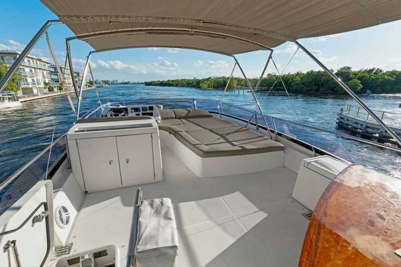 2015 Prestige 550 - Photo 38