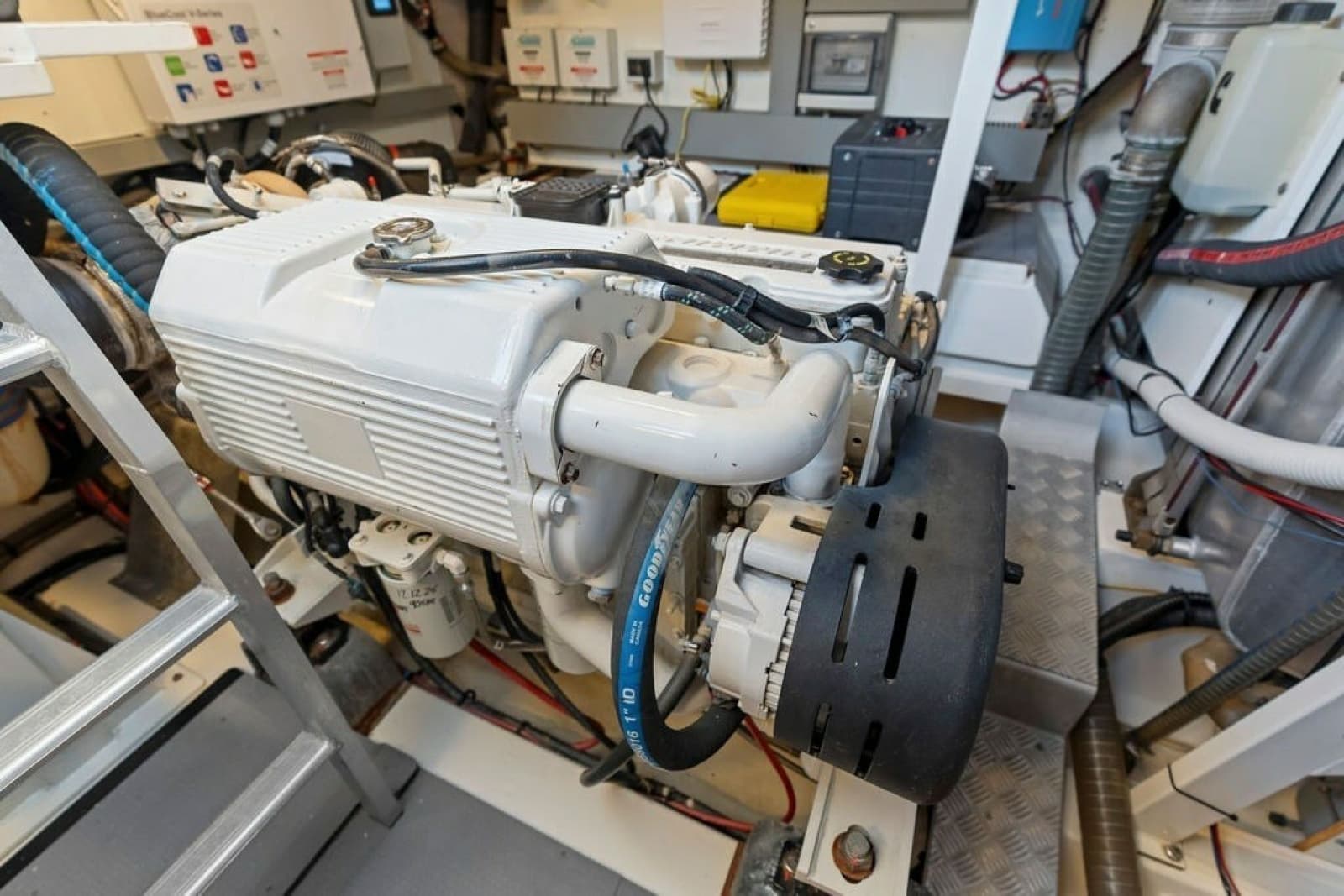 2015 Prestige 550 - Photo 80