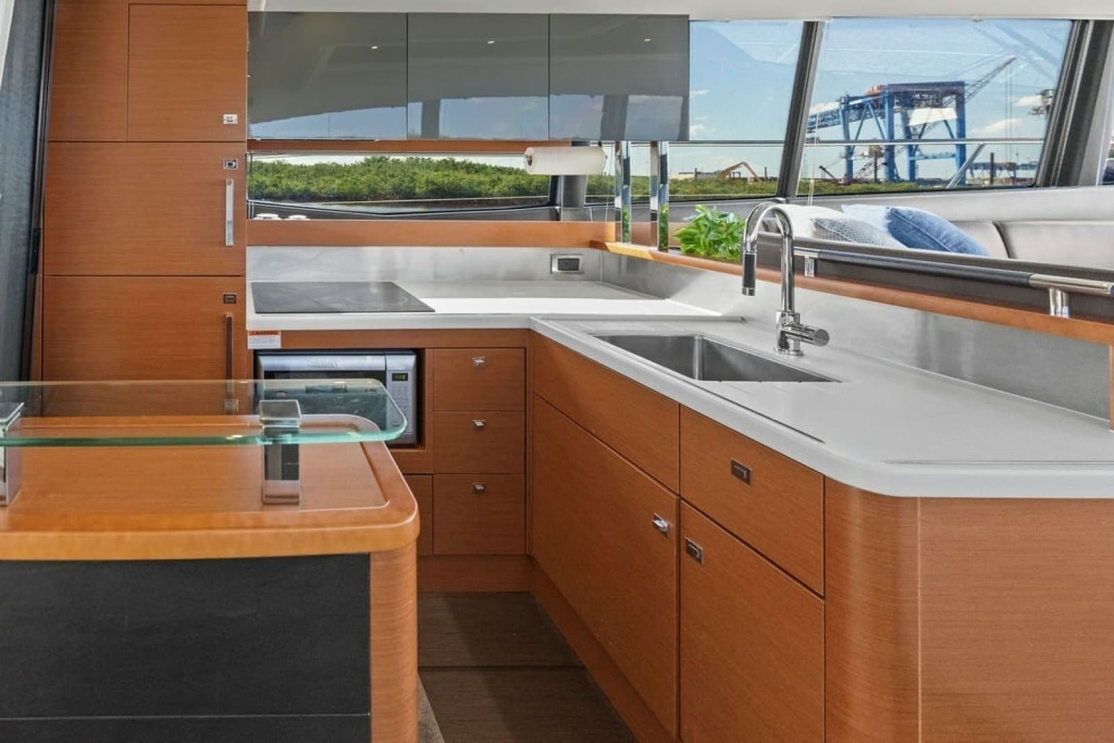 2015 Prestige 550 - Photo 42