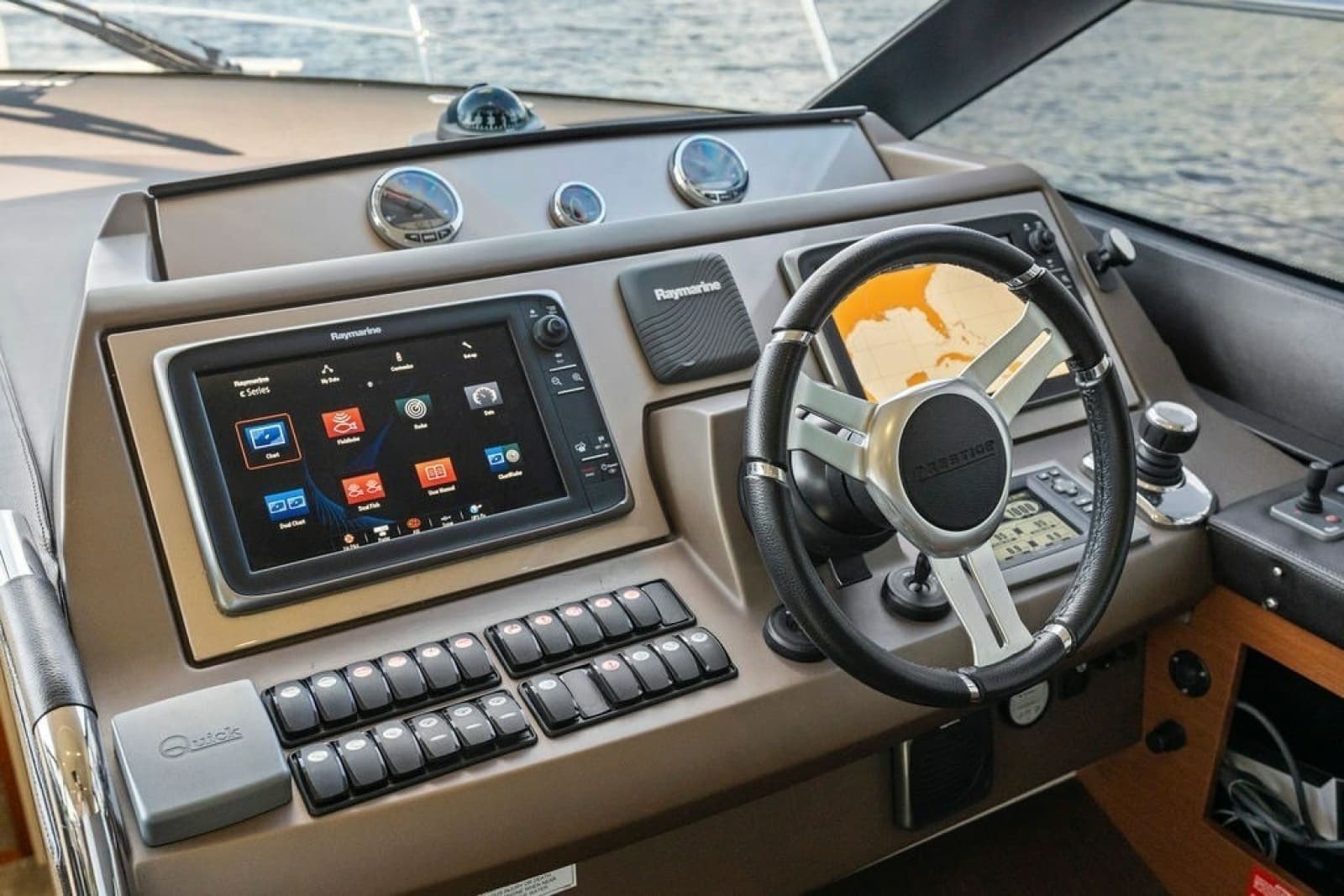 2015 Prestige 550 - Photo 53