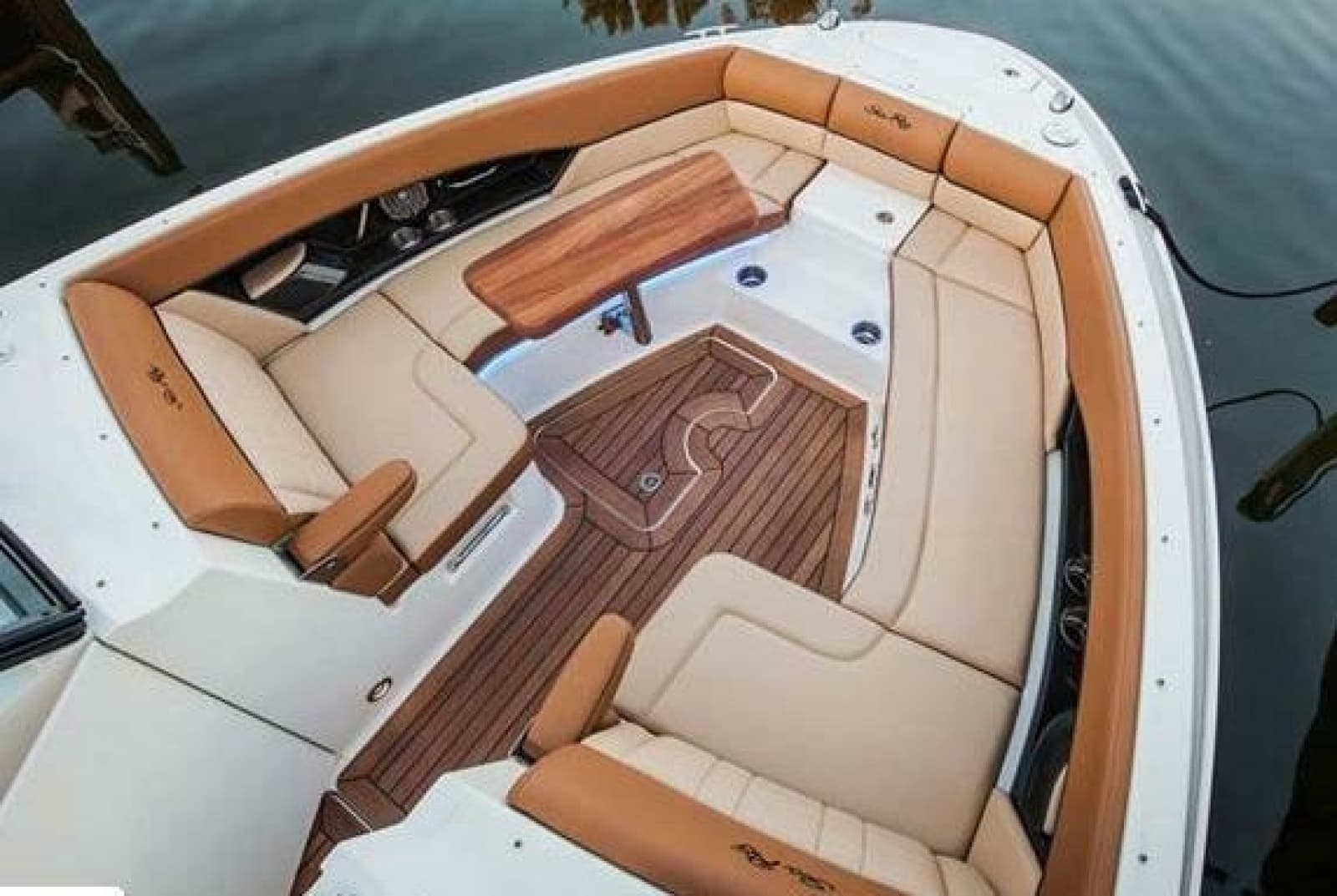 2015 Sea Ray SLX 350 - Photo 27