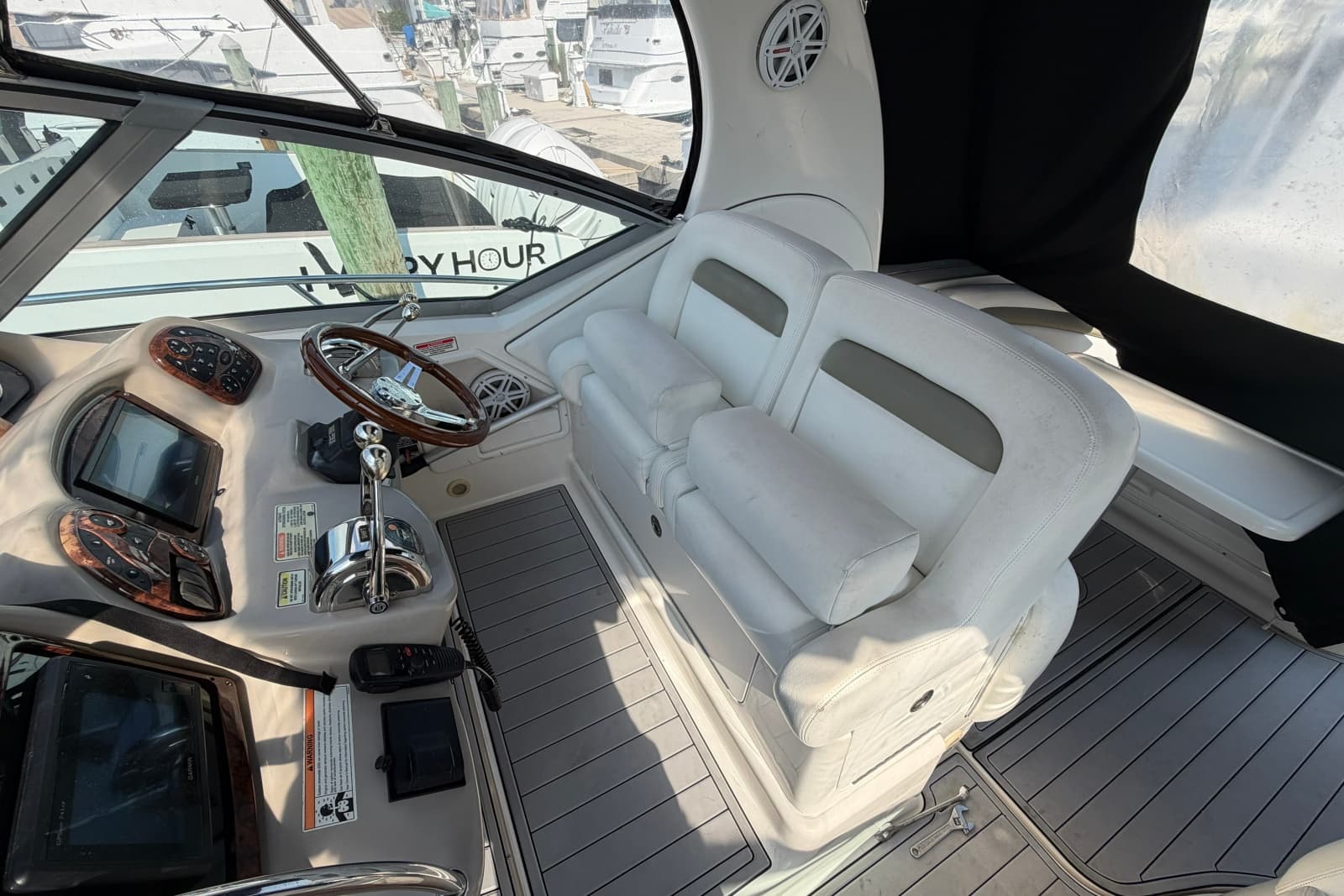 2006 Sea Ray Sundancer 320 - Photo 10