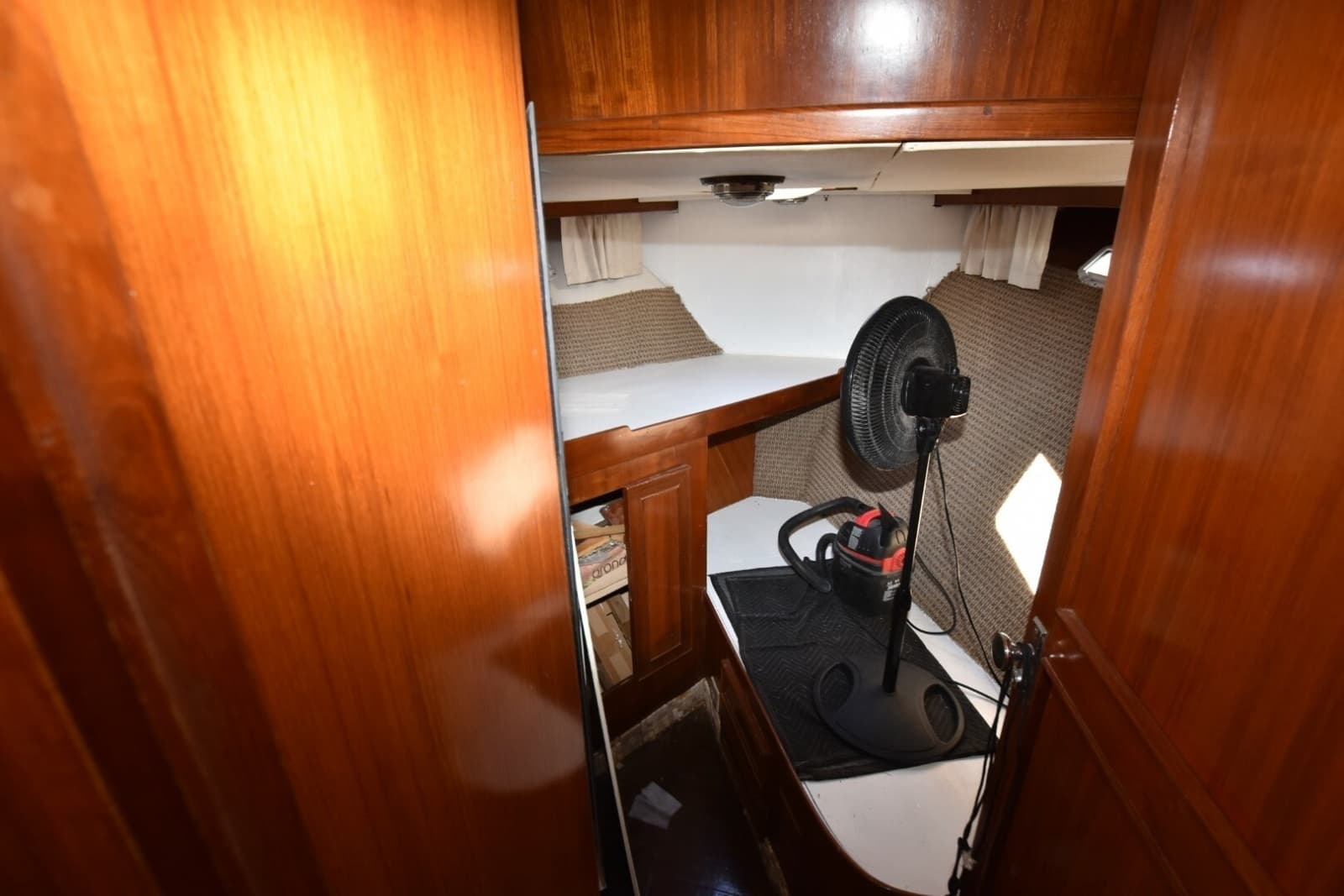 1989 Jefferson 52 Marquesa - Photo 22