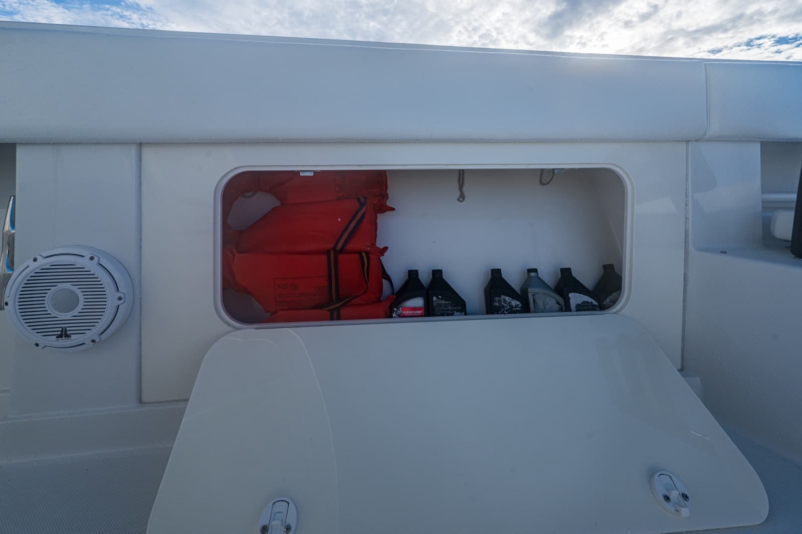 2006 Jupiter 38 FS - Photo 12