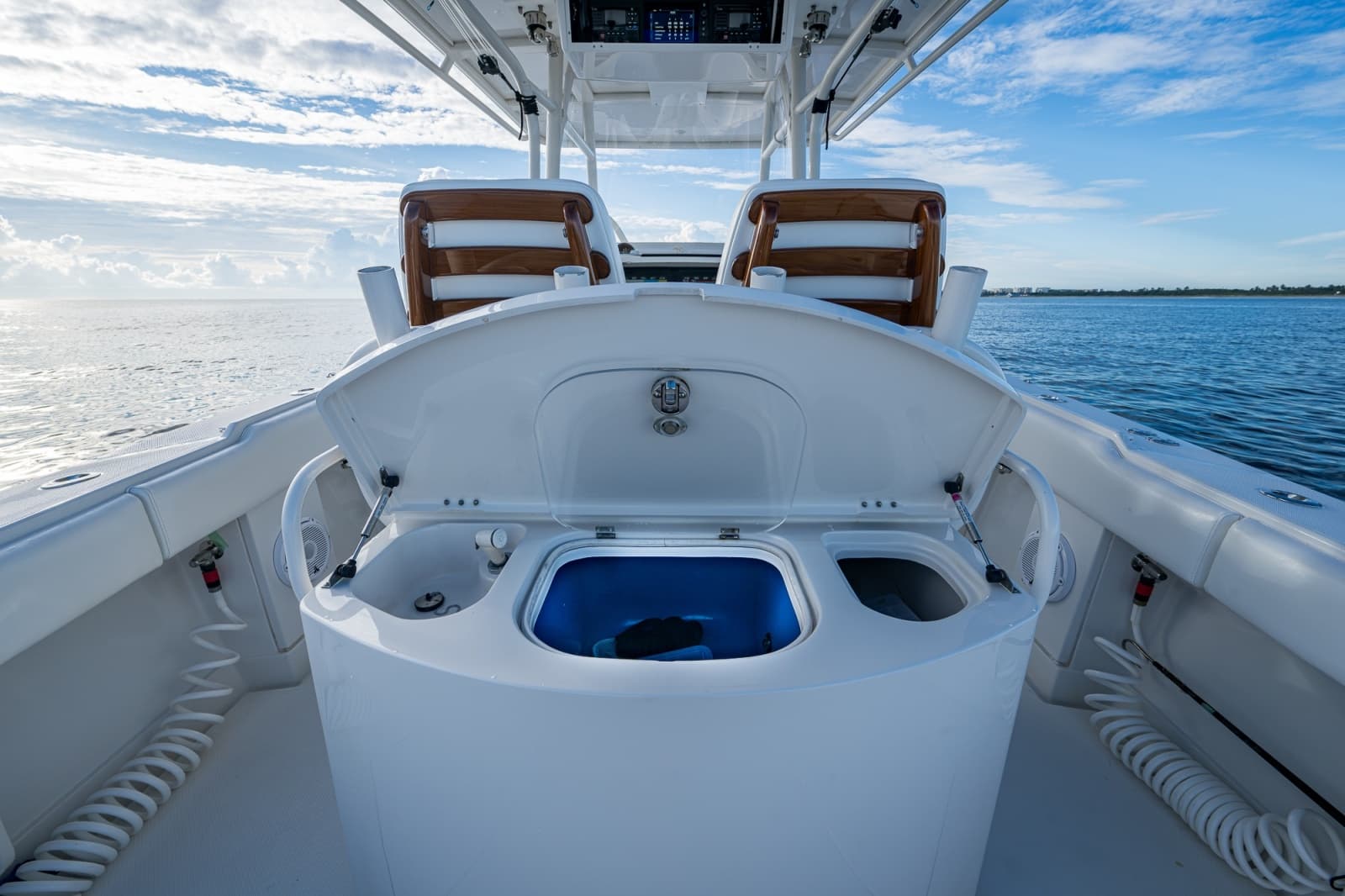 2006 Jupiter 38 FS - Photo 15