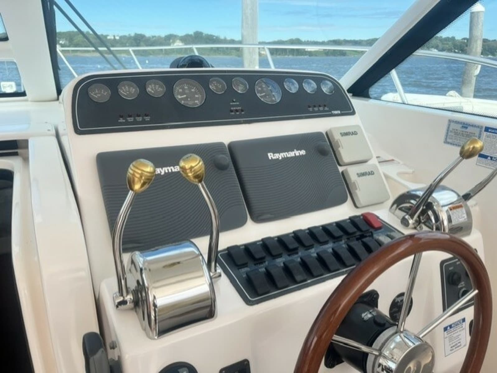 2006 Tiara Yachts 3200 Open - Photo 6