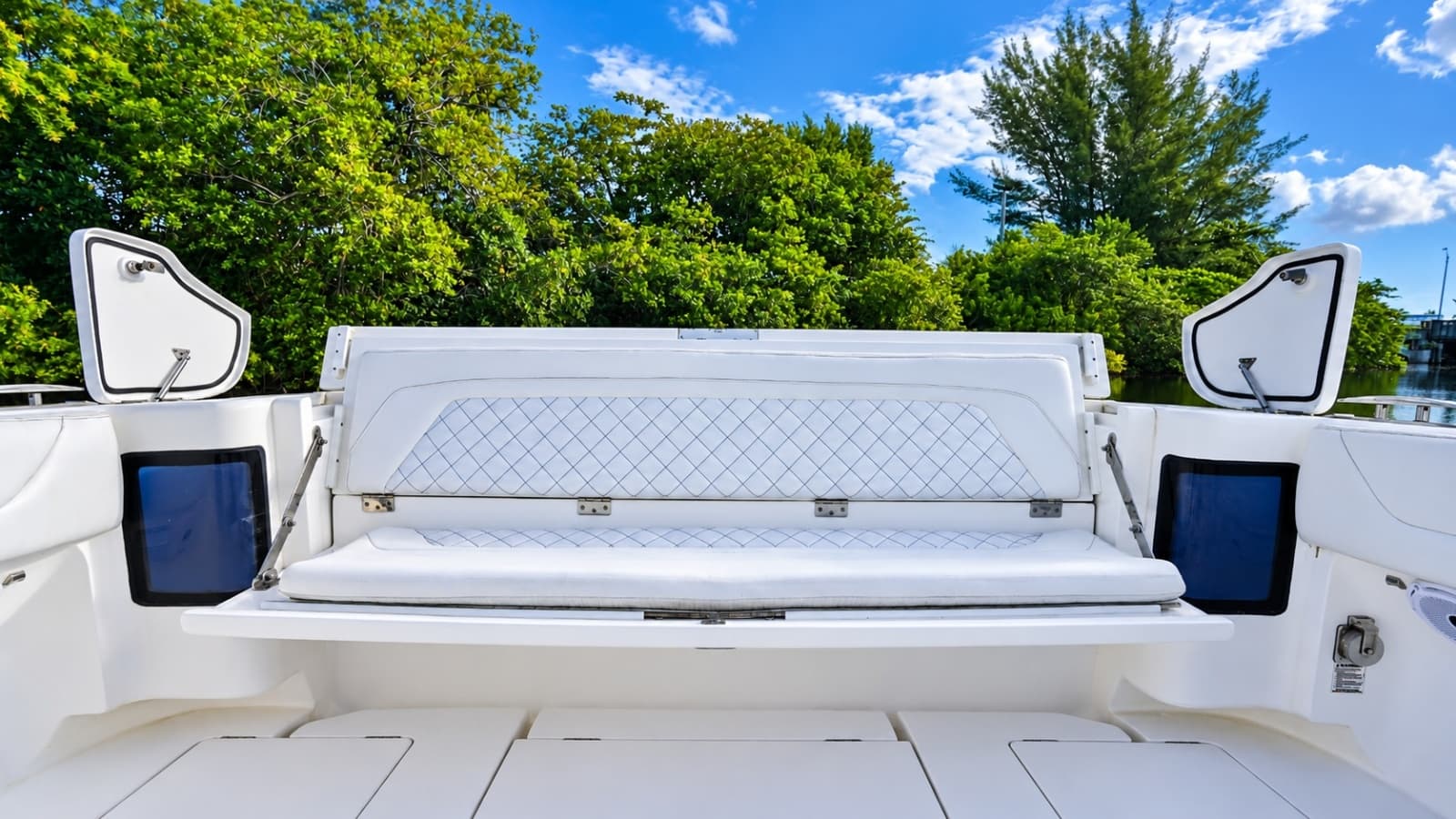 2019 Intrepid 40 PANACEA - Photo 21