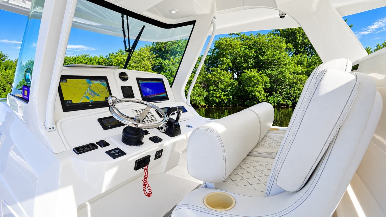 2019 Intrepid 40 PANACEA - Photo 12
