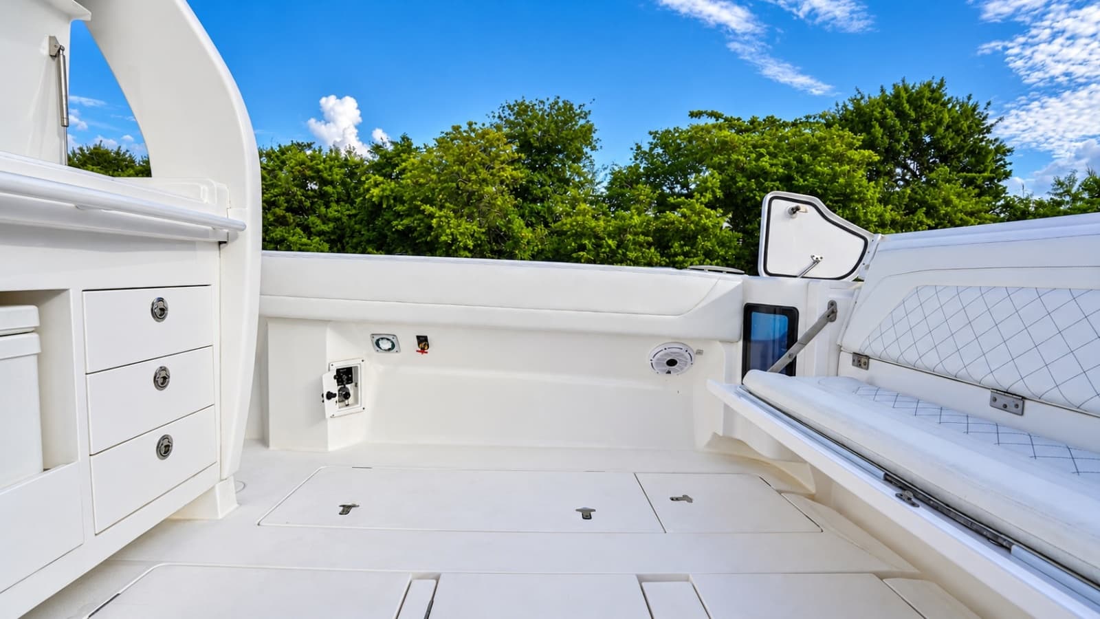 2019 Intrepid 40 PANACEA - Photo 28