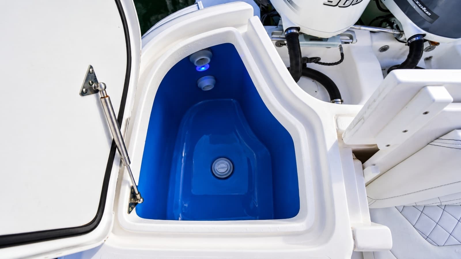 2019 Intrepid 40 PANACEA - Photo 20