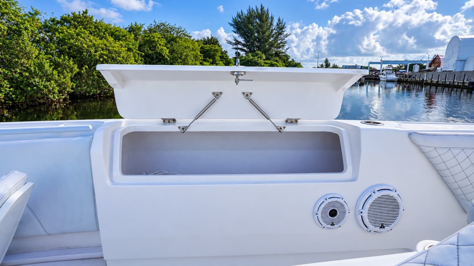 2019 Intrepid 40 PANACEA - Photo 14