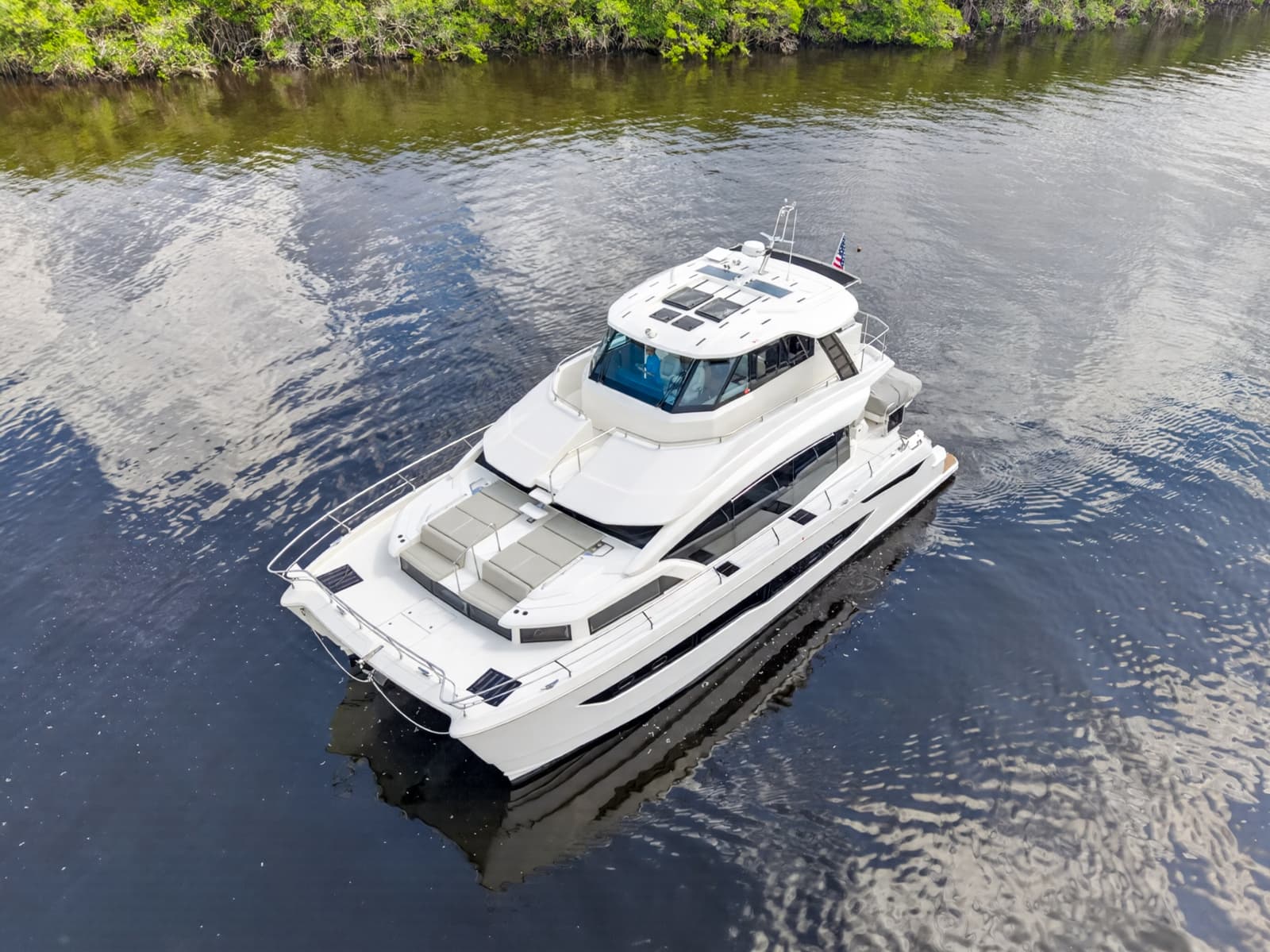 2025 Aquila 54 YACHT - Photo 17