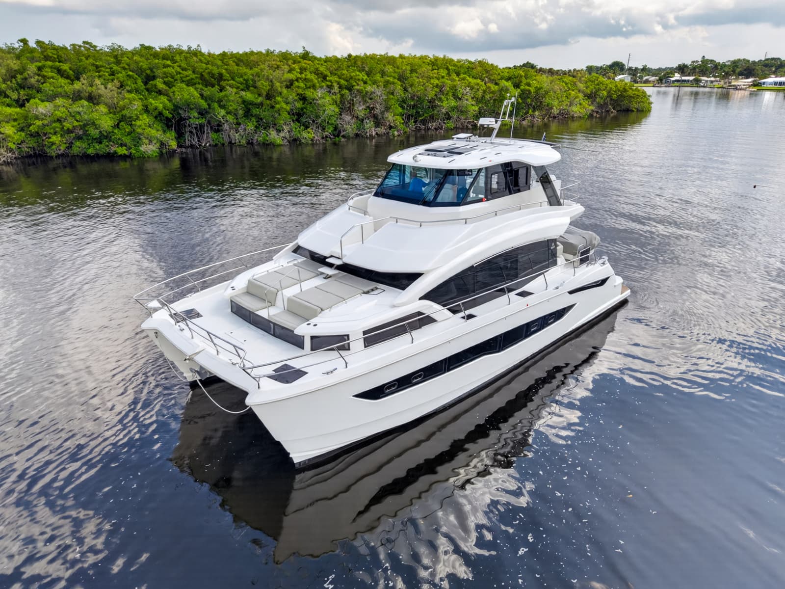 2025 Aquila 54 YACHT - Photo 9