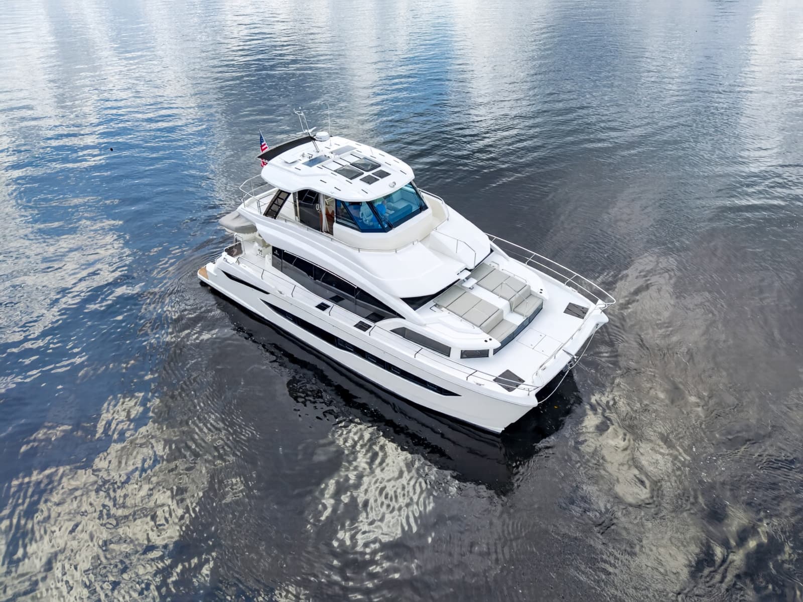 2025 Aquila 54 YACHT - Photo 22