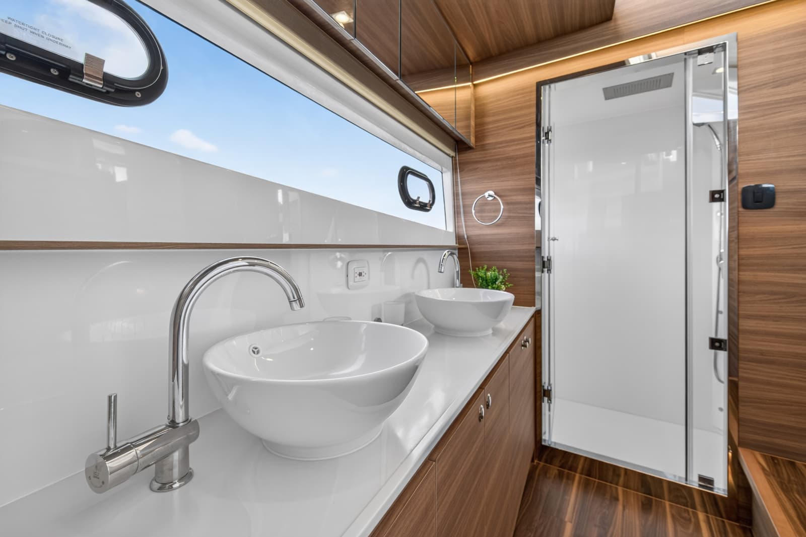2025 Aquila 54 YACHT - Photo 58