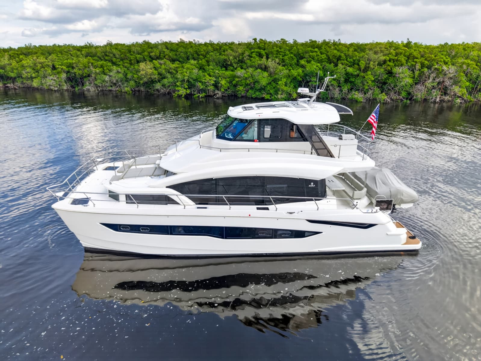 2025 Aquila 54 YACHT - Photo 10
