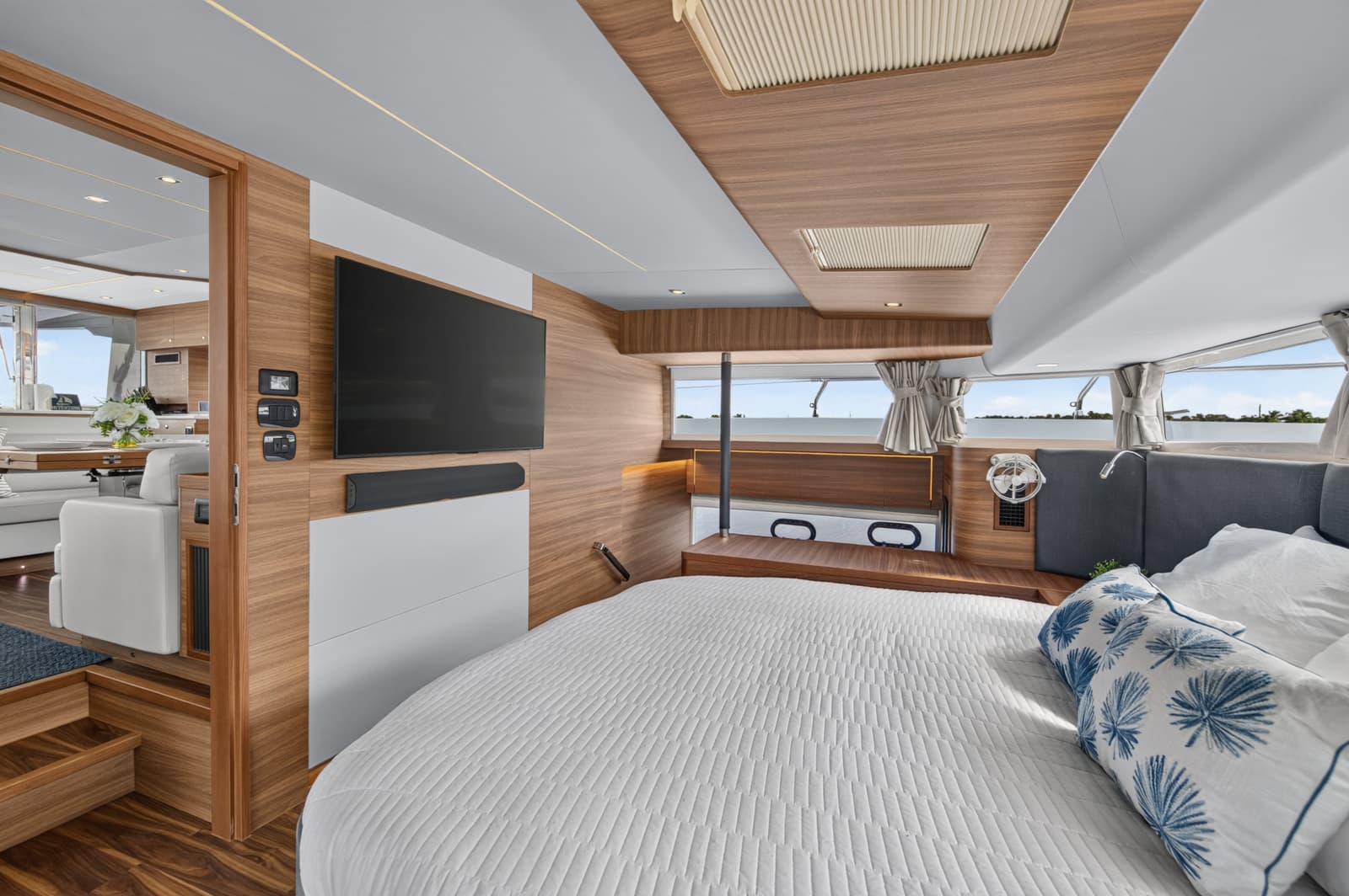 2025 Aquila 54 YACHT - Photo 53