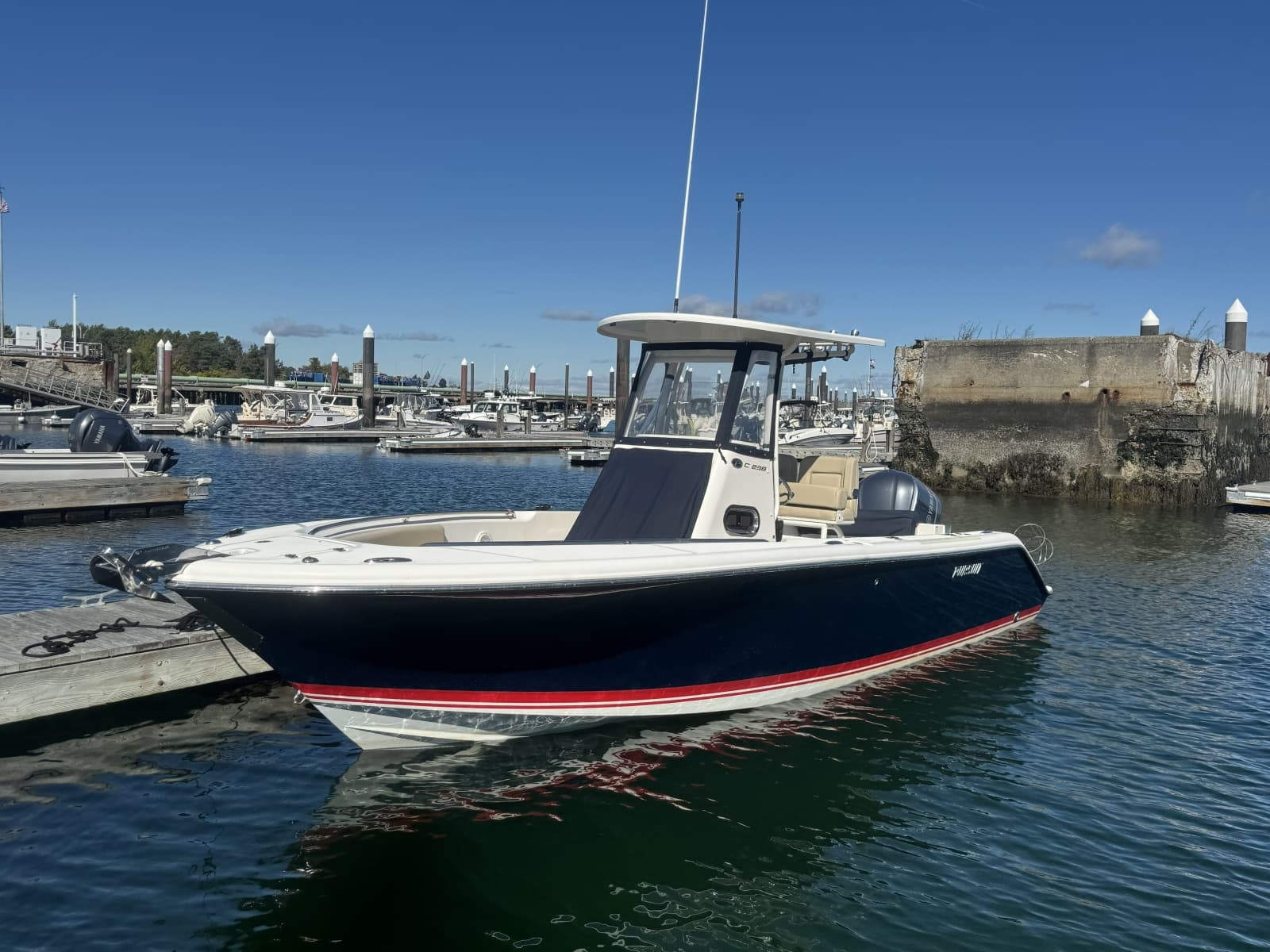 2018 Pursuit  - Photo 1