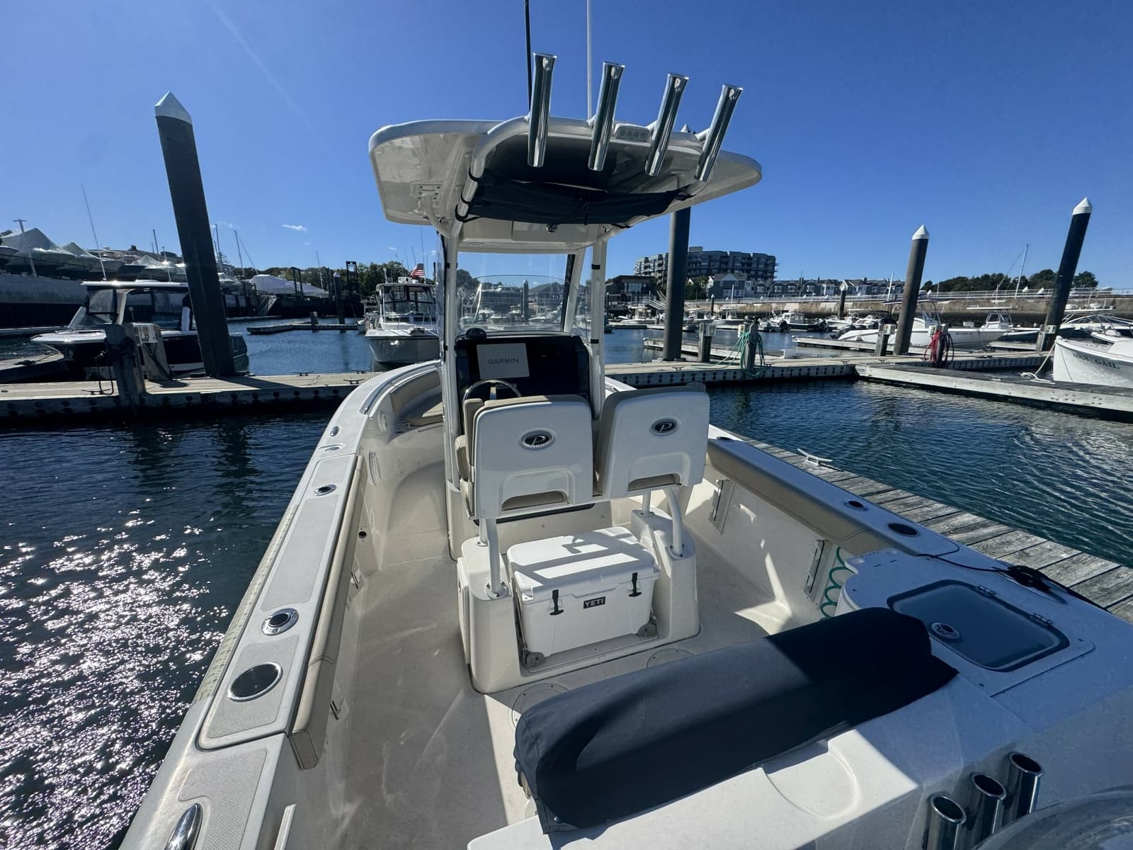 2018 Pursuit  - Photo 3