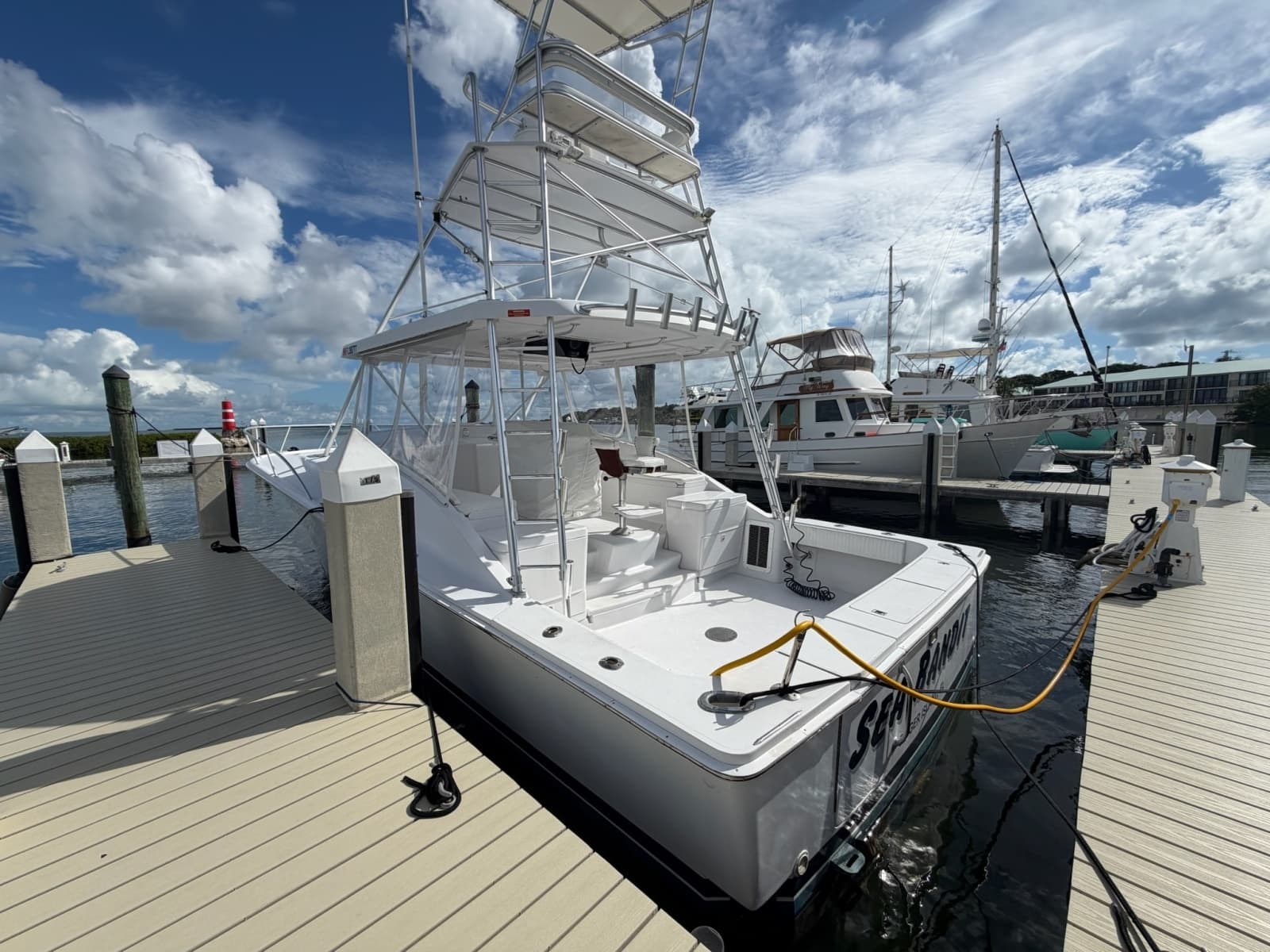 1998 Luhrs 40 Open - Photo 3